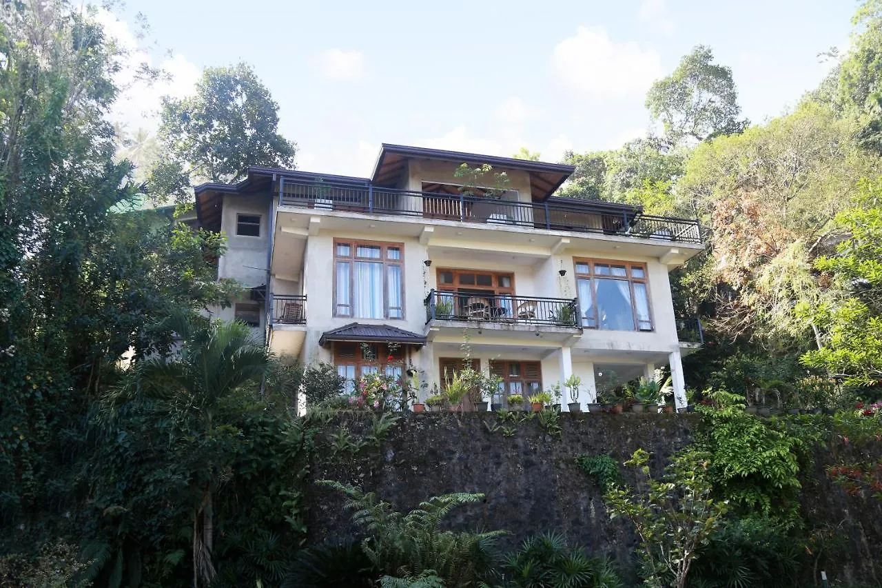 Chathu Holiday Home Kandy